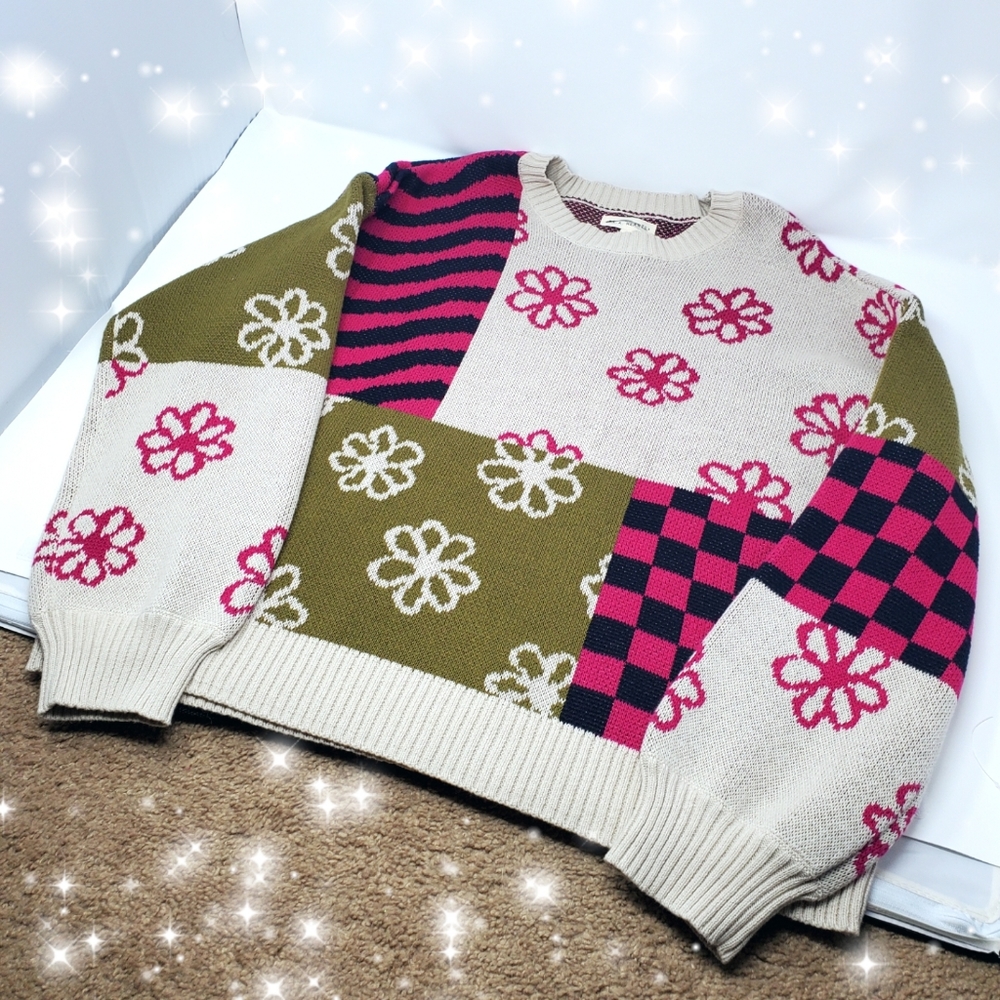 Super adorable oversized vintage heavy knit sweater!